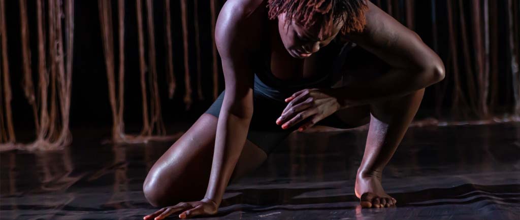 bamakolive.com_Tiementa-Kadidja-danseuse-choregraphe-malienne_on-stage