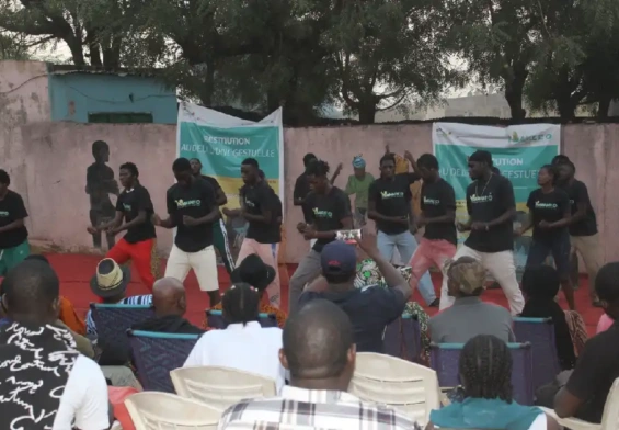 Au-delà d’une gestuelle : quand la danse révèle ce que la rue tait