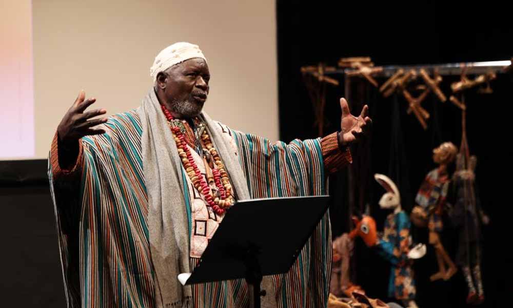 Yaya Coulibaly a rencontré les élèves de l’ESNAM avant de donner une conférence ouverte à tous. - Karen Kubena